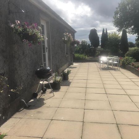 Ballyconnelly Cottages, Galgorm Area Cullybackey Екстер'єр фото